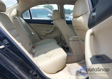 2004 Acura Tsx from USA, damaged, VIN JH4CL96864C045873